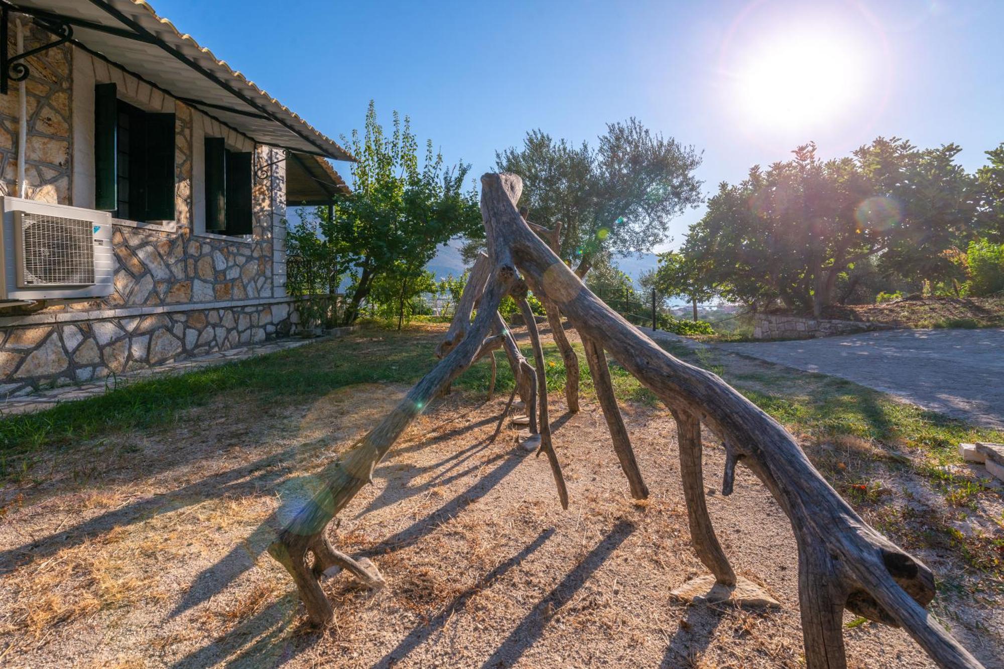 Liodentro - Olea Villa Plataria Luaran gambar