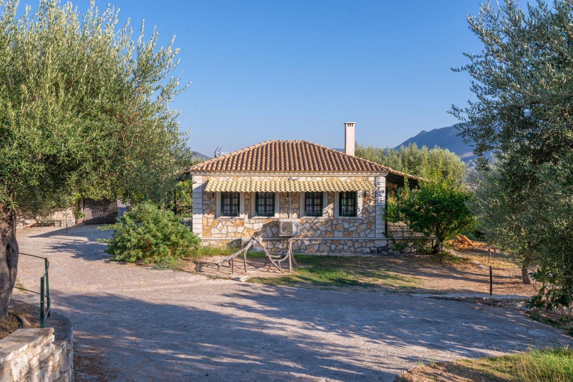 Liodentro - Olea Villa Plataria Luaran gambar